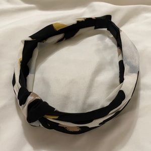 Headband knot center design leopard print fabric